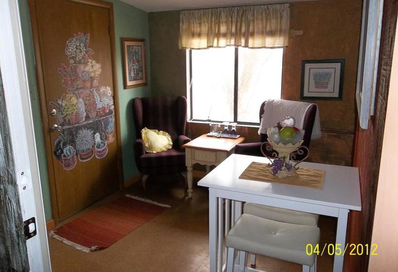 Dumplin Patch Bed & Breakfast