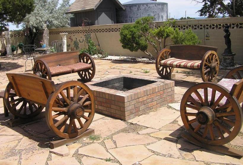 Dumplin Patch Bed & Breakfast