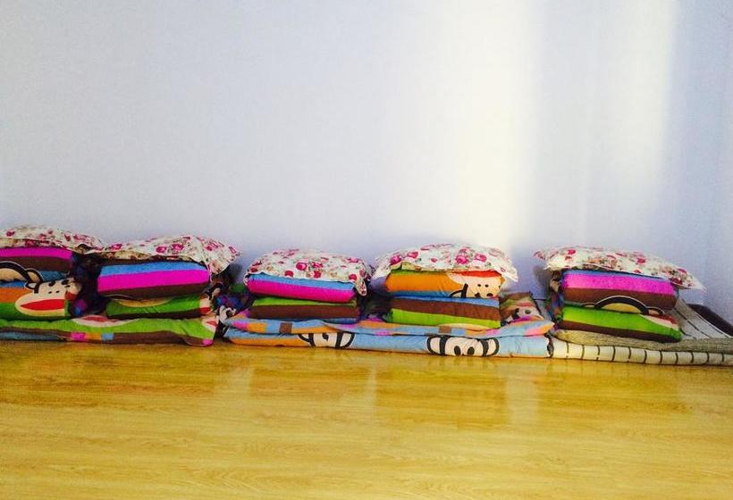 Galaha Int L Youth Hostel Jl Rime Island