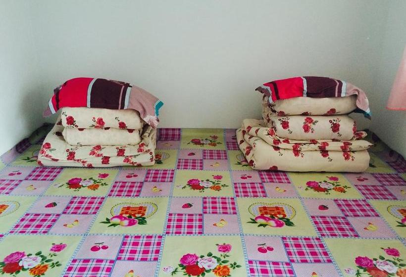 Galaha Int L Youth Hostel Jl Rime Island