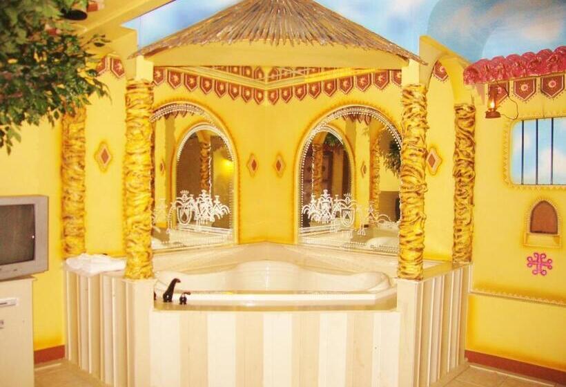 Gallery Holiday Motel