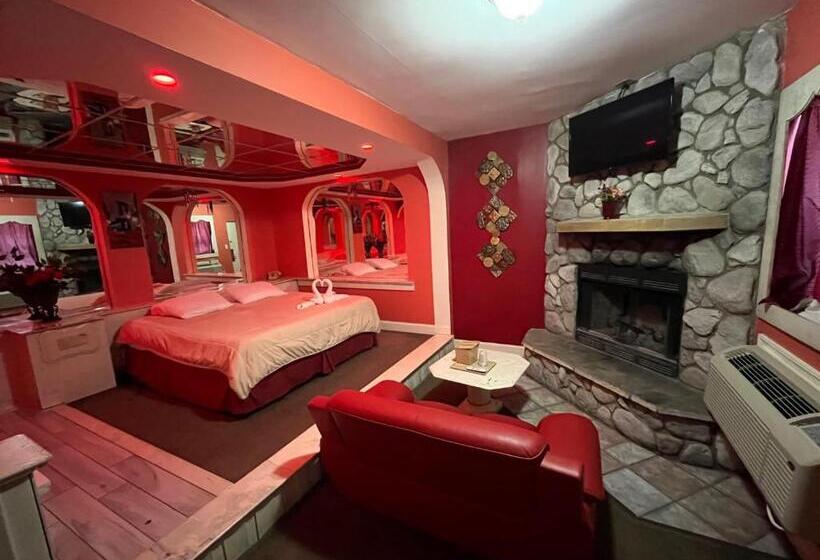 Gallery Holiday Motel