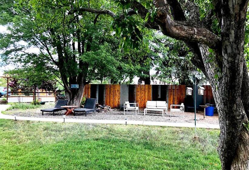 Healing Waters Resort And Spa