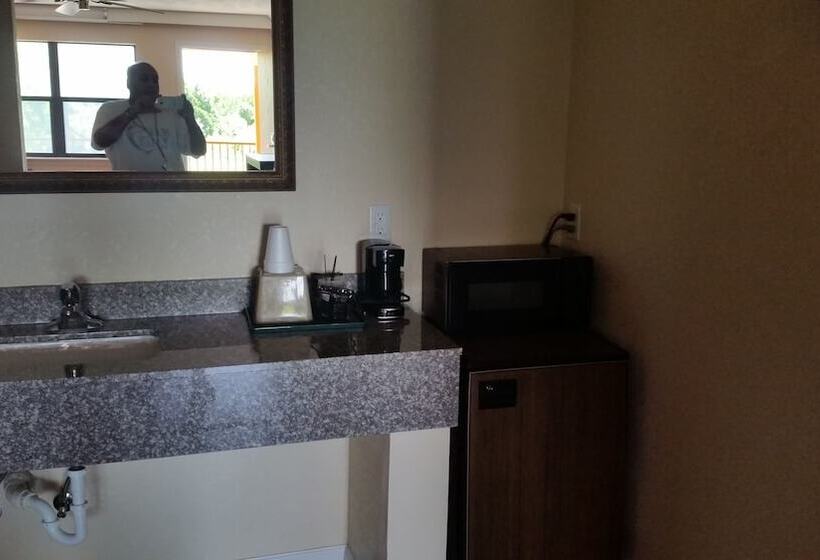 Heart Of Texas Motel