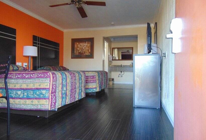 Heart Of Texas Motel