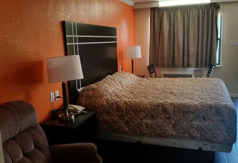 Heart Of Texas Motel