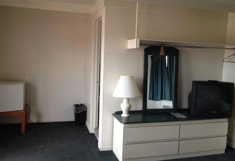 Helen Apartments & Motel