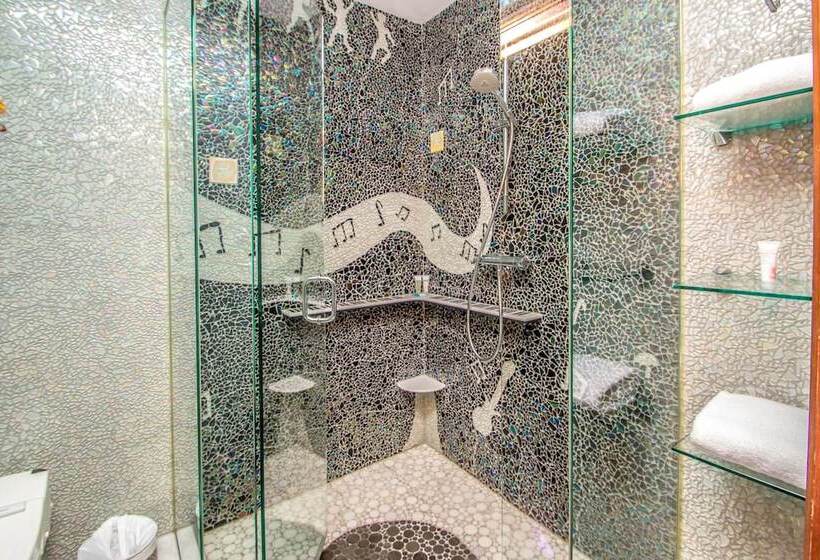 호텔 Adventure Suites