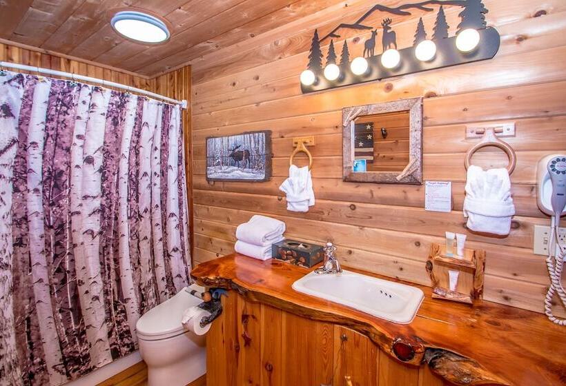 هتل Adventure Suites