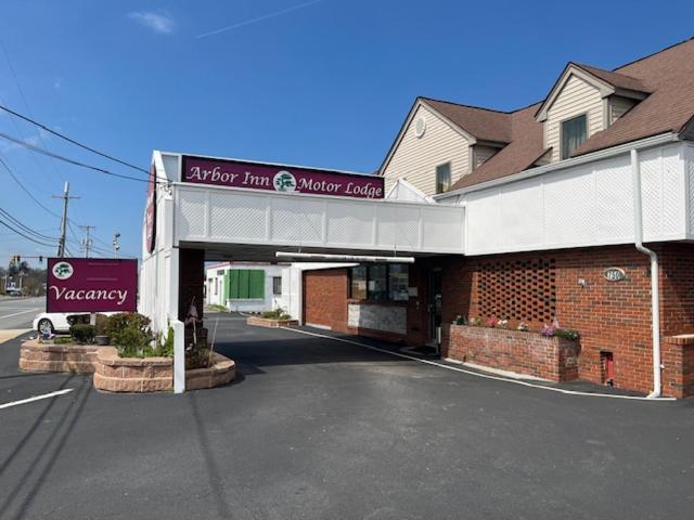 فندق Arbor Inn Motor Lodge   Weymouth