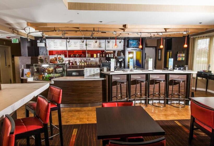 فندق Courtyard Florence South Carolina