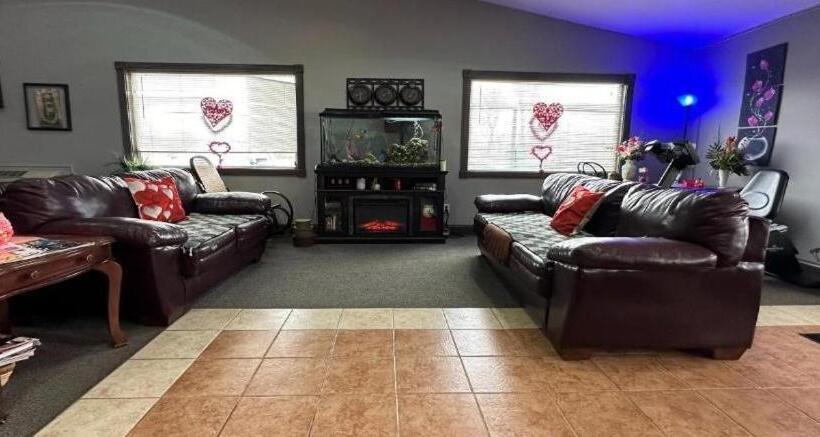 فندق Fairway Inn Florence Indiana