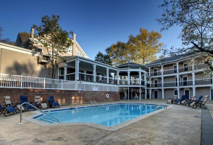 هتل Finial Bw Premier Collection Oxford   Anniston