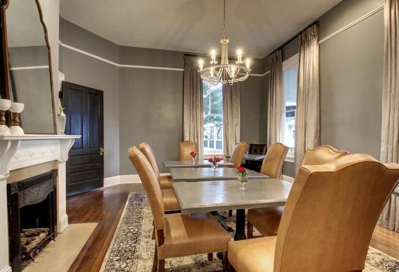 هتل Finial Bw Premier Collection Oxford   Anniston