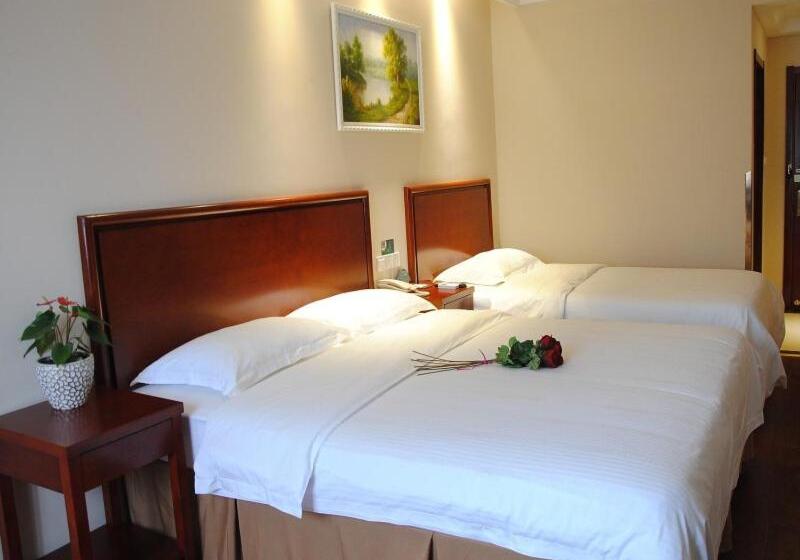 Отель Greentree Inn Anhui Hefei North Fuyang Road Luyang Industrial Park Express