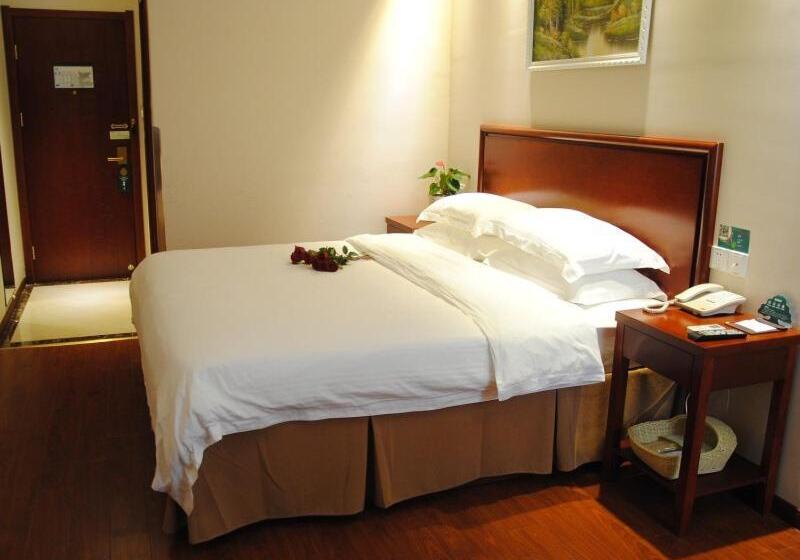 Отель Greentree Inn Anhui Hefei North Fuyang Road Luyang Industrial Park Express