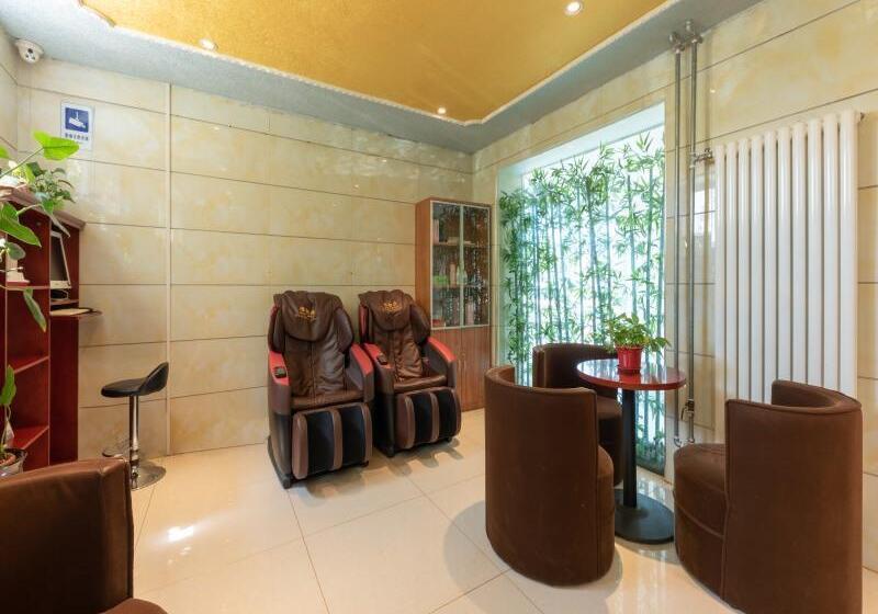 Отель Greentree Inn Beijing Tonzhou Maju Bridge No.2 Express