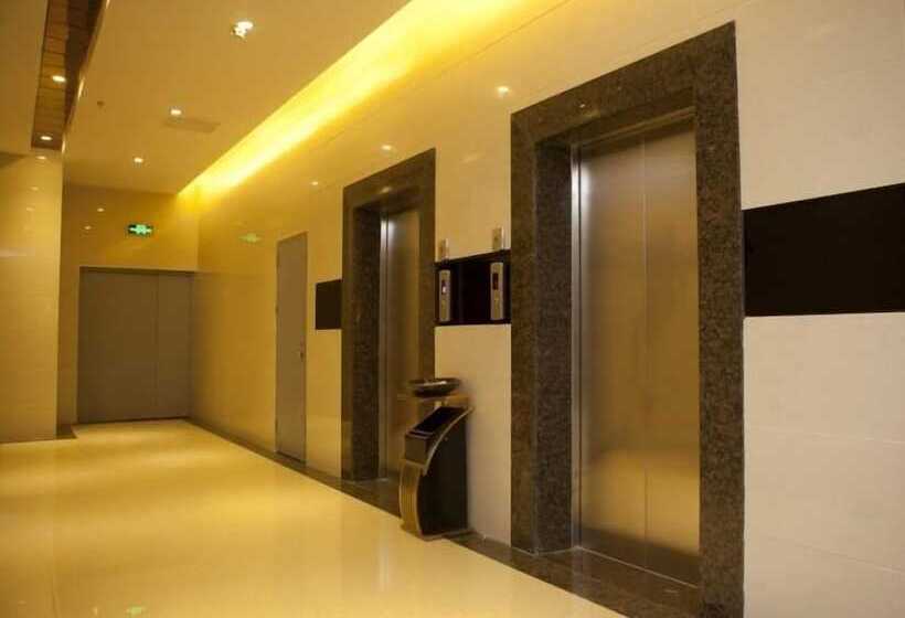 Отель Greentree Inn Hainan Haikou Jinniu Road Business