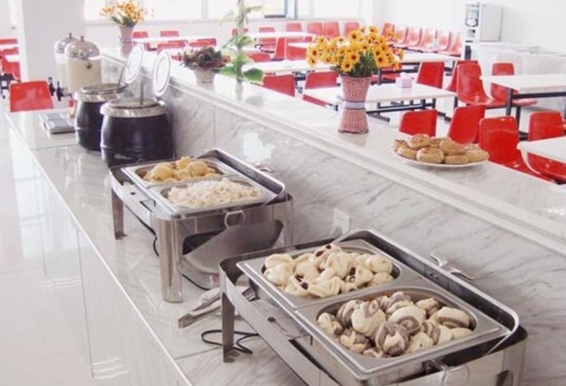 Отель Greentree Inn Hebei Zhangjiakou Wuyi East Street Jianxing Express