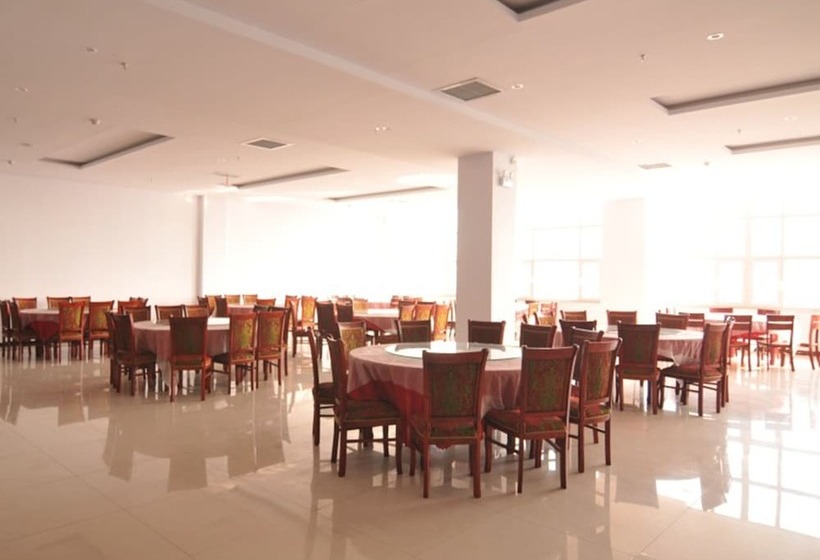 Отель Greentree Inn Hebei Zhangjiakou Wuyi East Street Jianxing Express