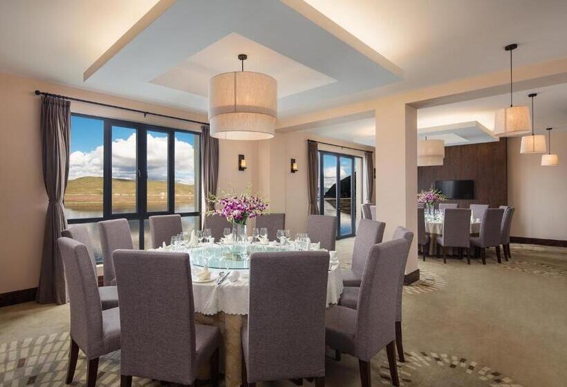 هتل High Mountain Resort Shangri La