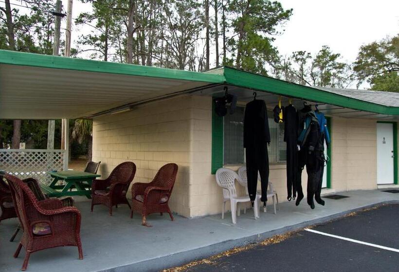 فندق High Springs Country Inn