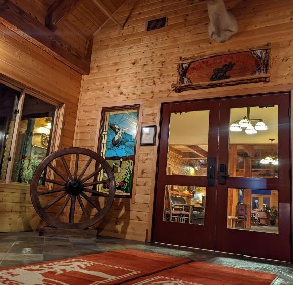 فندق Lodge At Sandpoint