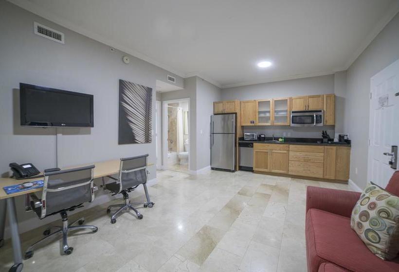 Nuvo Suites Hotel   Miami Doral