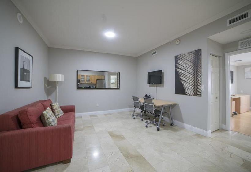 Nuvo Suites Hotel   Miami Doral