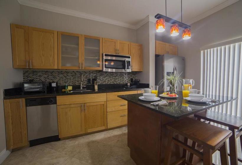 Nuvo Suites Hotel   Miami Doral