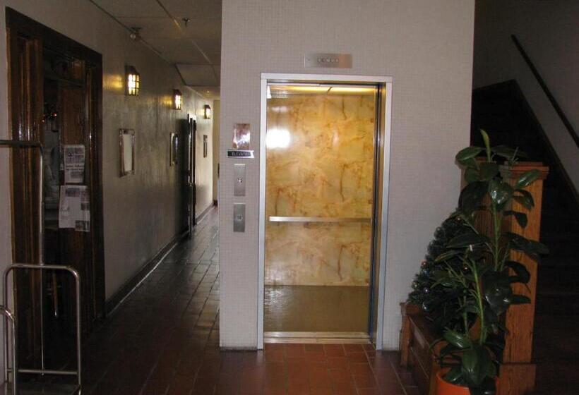 فندق Old National