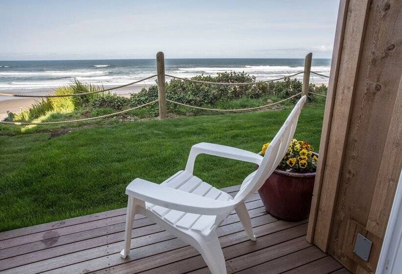 호텔 Pelican Shores Inn