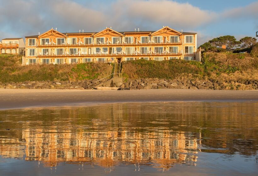 호텔 Pelican Shores Inn