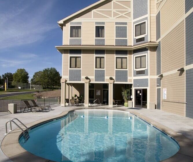 فندق Port Of Kimberling Marina & Resort