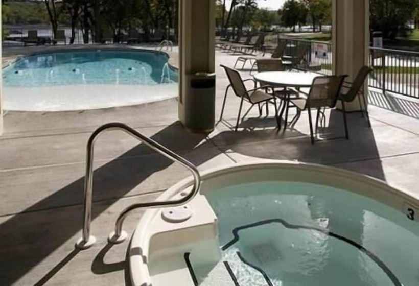 فندق Port Of Kimberling Marina & Resort