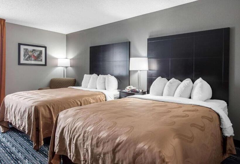 فندق Quality Inn & Suites Brownsburg   Indianapolis West