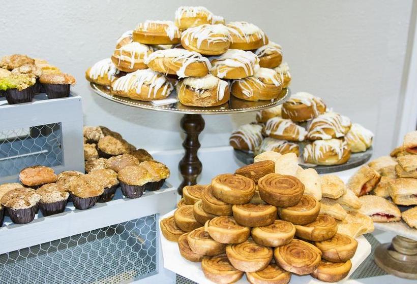 فندق Quality Inn & Suites By The Parks