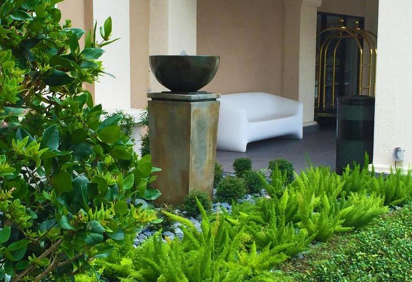 فندق Quality Inn & Suites By The Parks