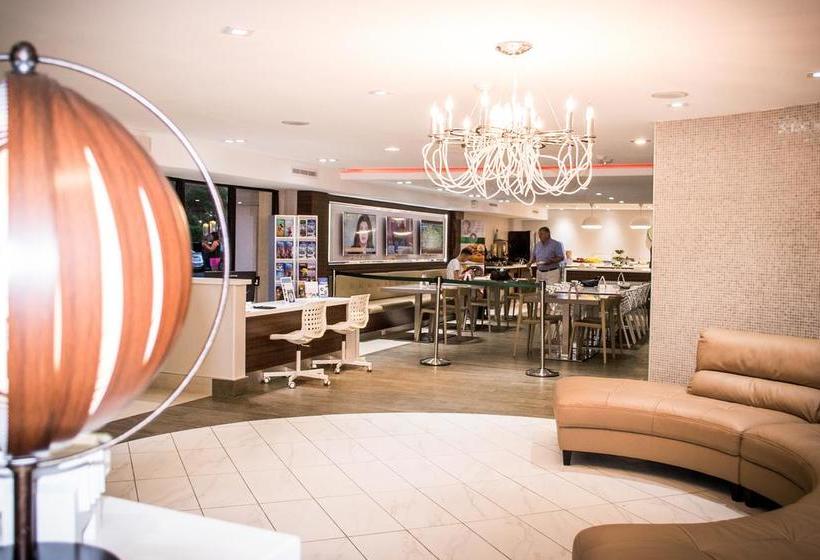 فندق Quality Inn & Suites By The Parks