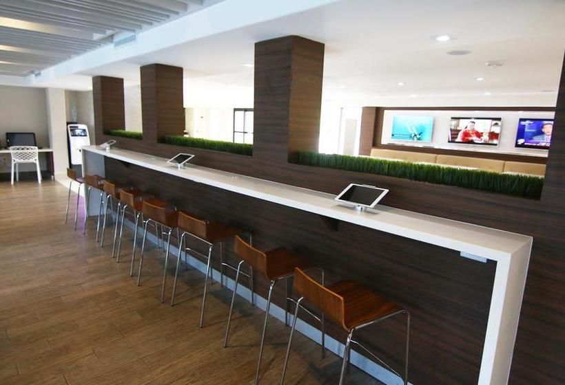 فندق Quality Inn & Suites By The Parks