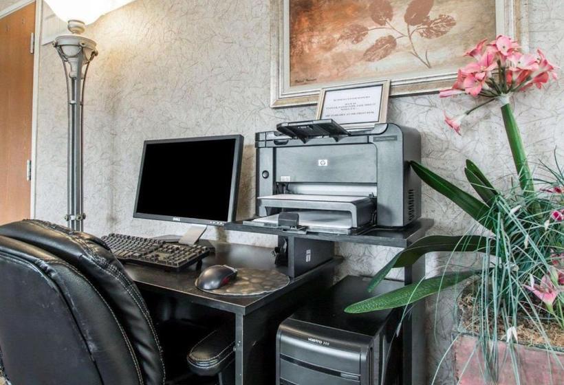 فندق Quality Suites San Diego Otay Mesa