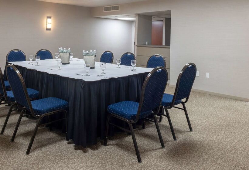 Radisson Hotel Hauppauge Long Island