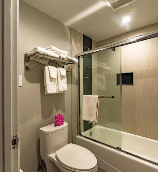 בית מלון כפרי The Seascape Inn