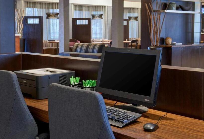 فندق Sonesta Select Indianapolis Carmel