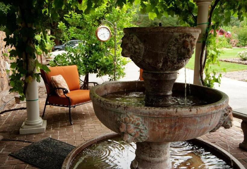 ホテル Spanish Villa Inn