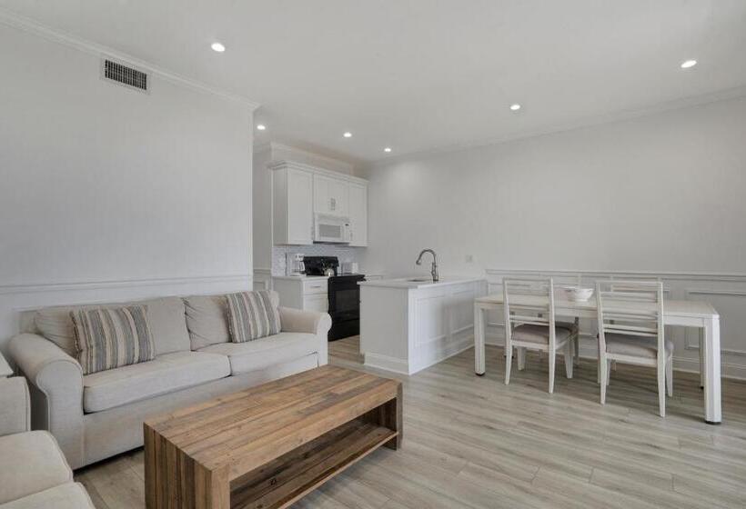 فندق The Hermitage At Napeague