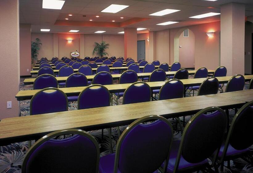 בית מלון כפרי Tybee