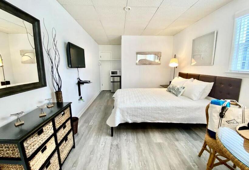 فندق Windward At The Beach