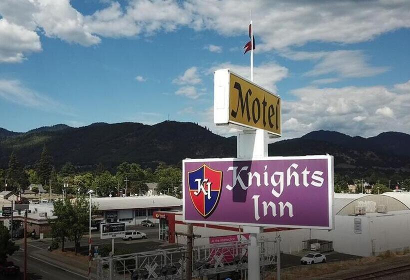 Knights Inn Motel