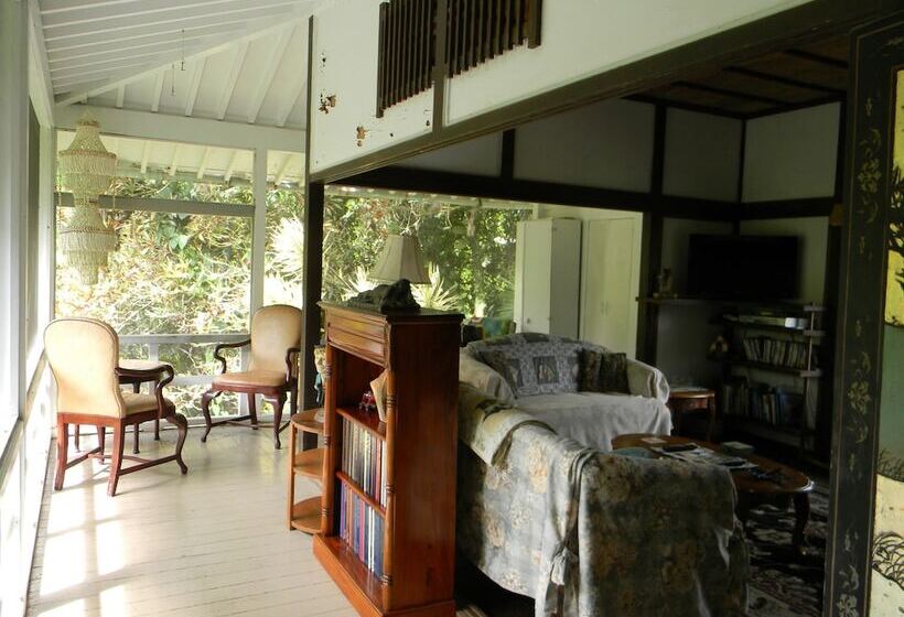 Maureen S Bed & Breakfast